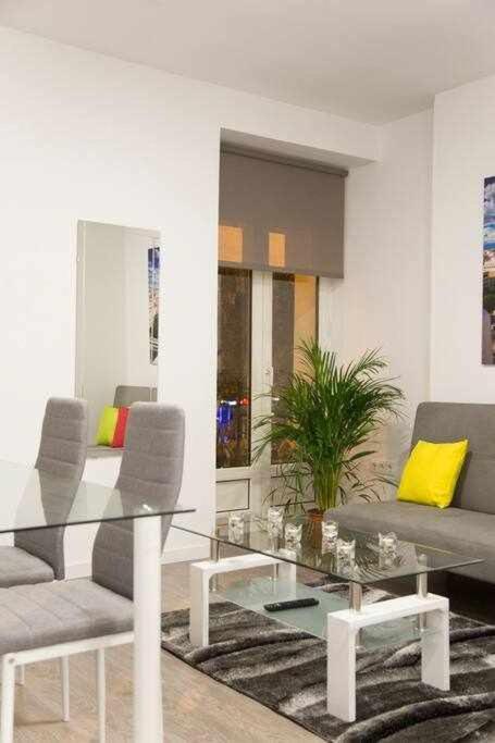 Comodo Y Agradable Estudio En Madrid Centro A3 المظهر الخارجي الصورة